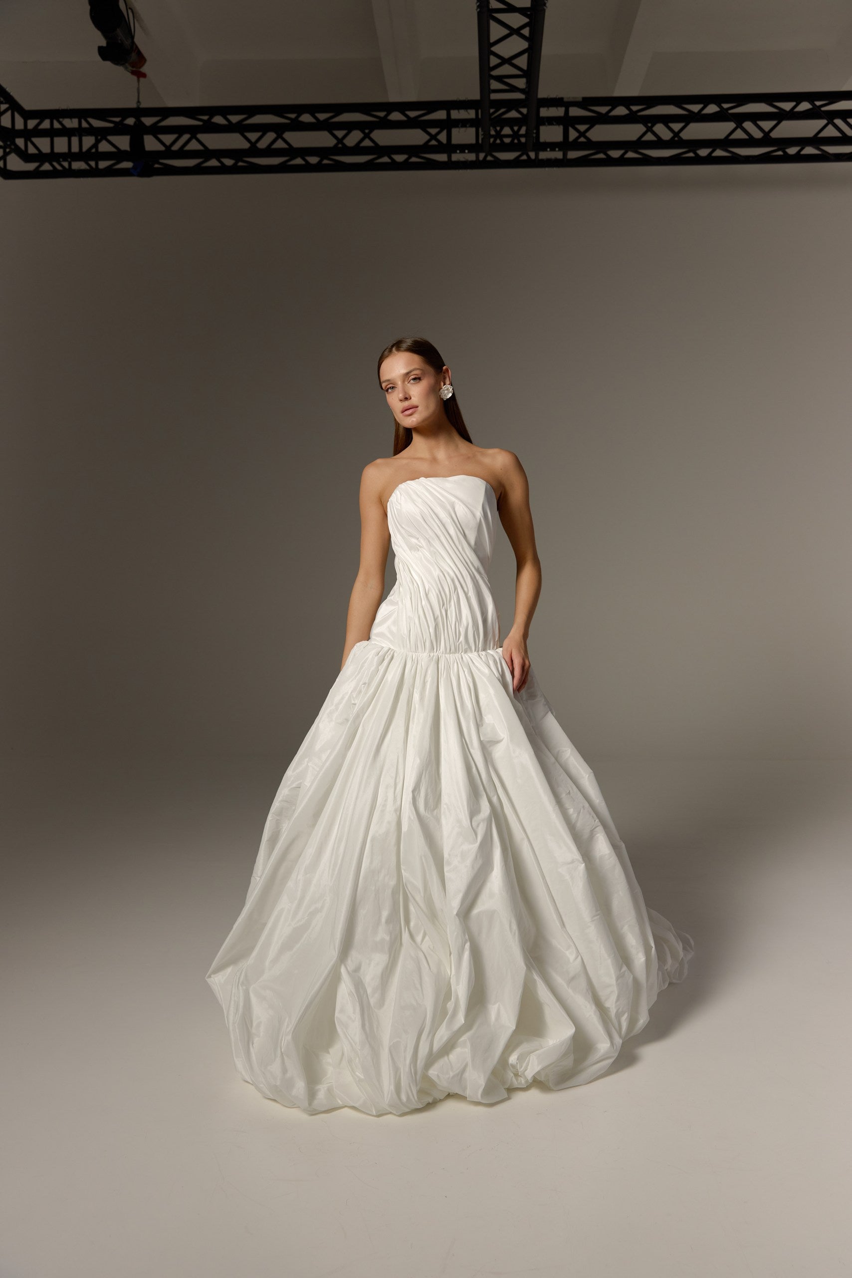 white drop waist corset dress Ivory Taffeta Strapless Wedding Dress: Modern Gown – NoireBridalAtelier Blue Denim Smock Tank luxe Cotton Poplin kiaros Size:Mom S 200661909
