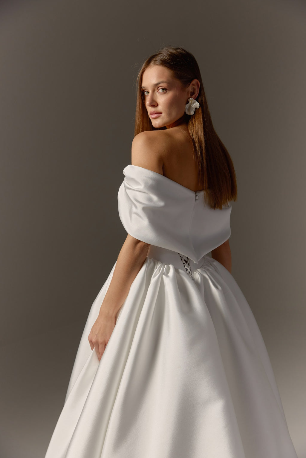 Mikado Wedding Dress with Removable Off-Shoulder Bolero: Structured Corset Bodice & Full Ball Gown Skirt