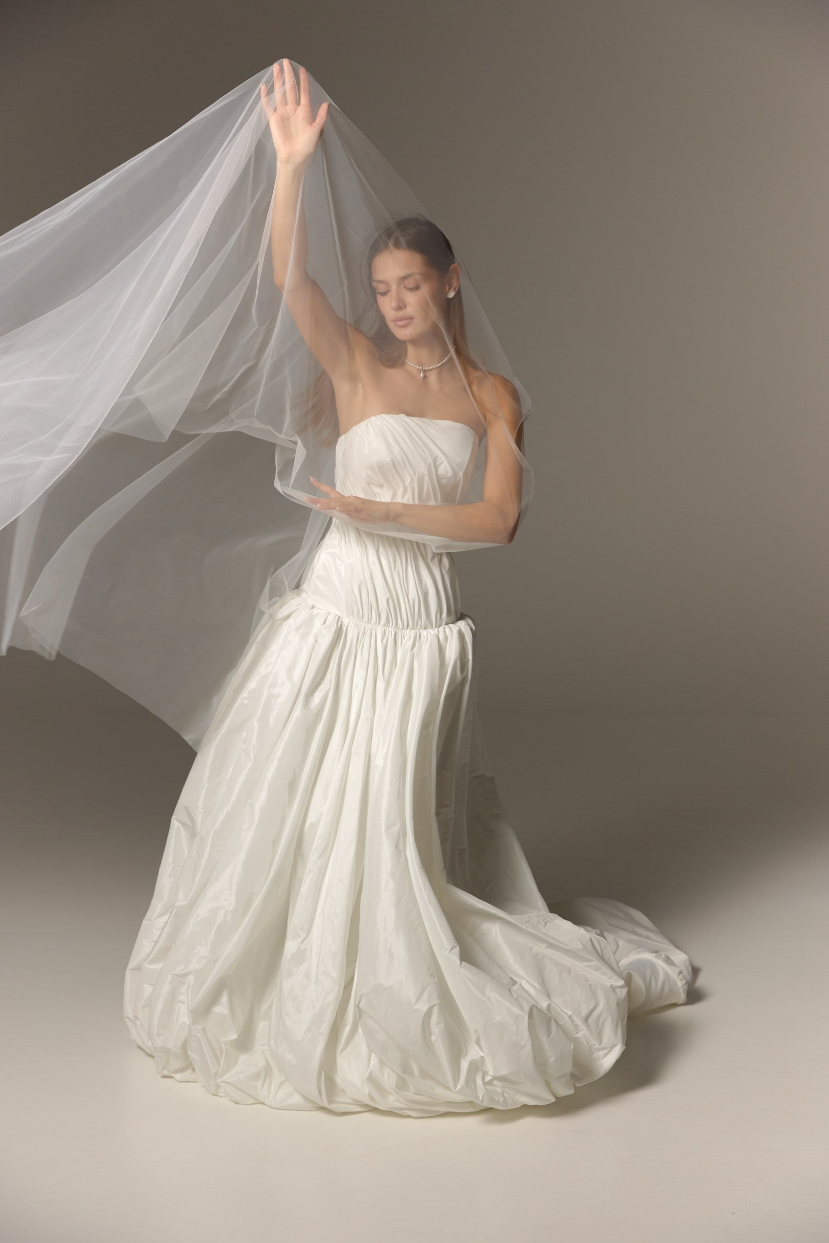 Ivory Taffeta Strapless Wedding Dress: Modern Drop Waist Corset Gown